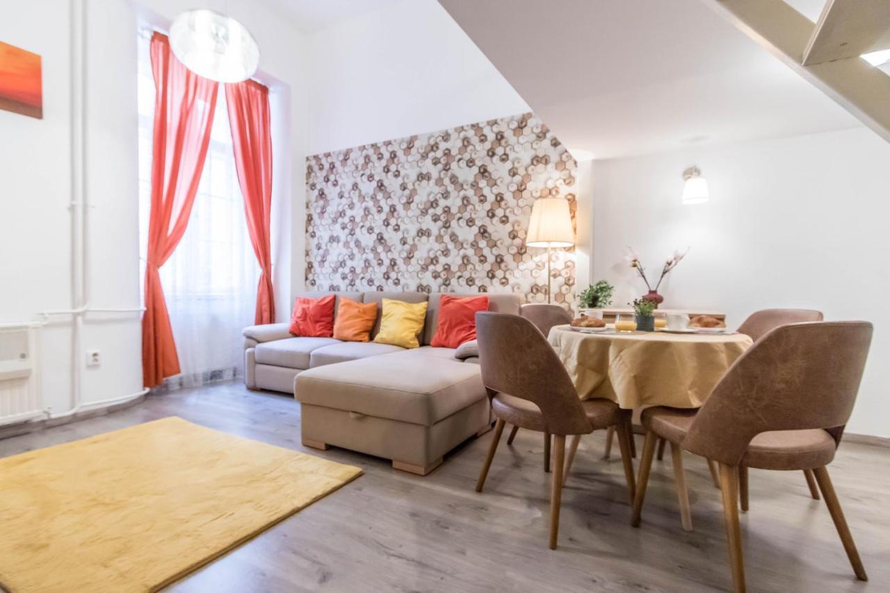Leda'S Apartment Next To The Danube And Fashion Street Budapest Exterior foto
